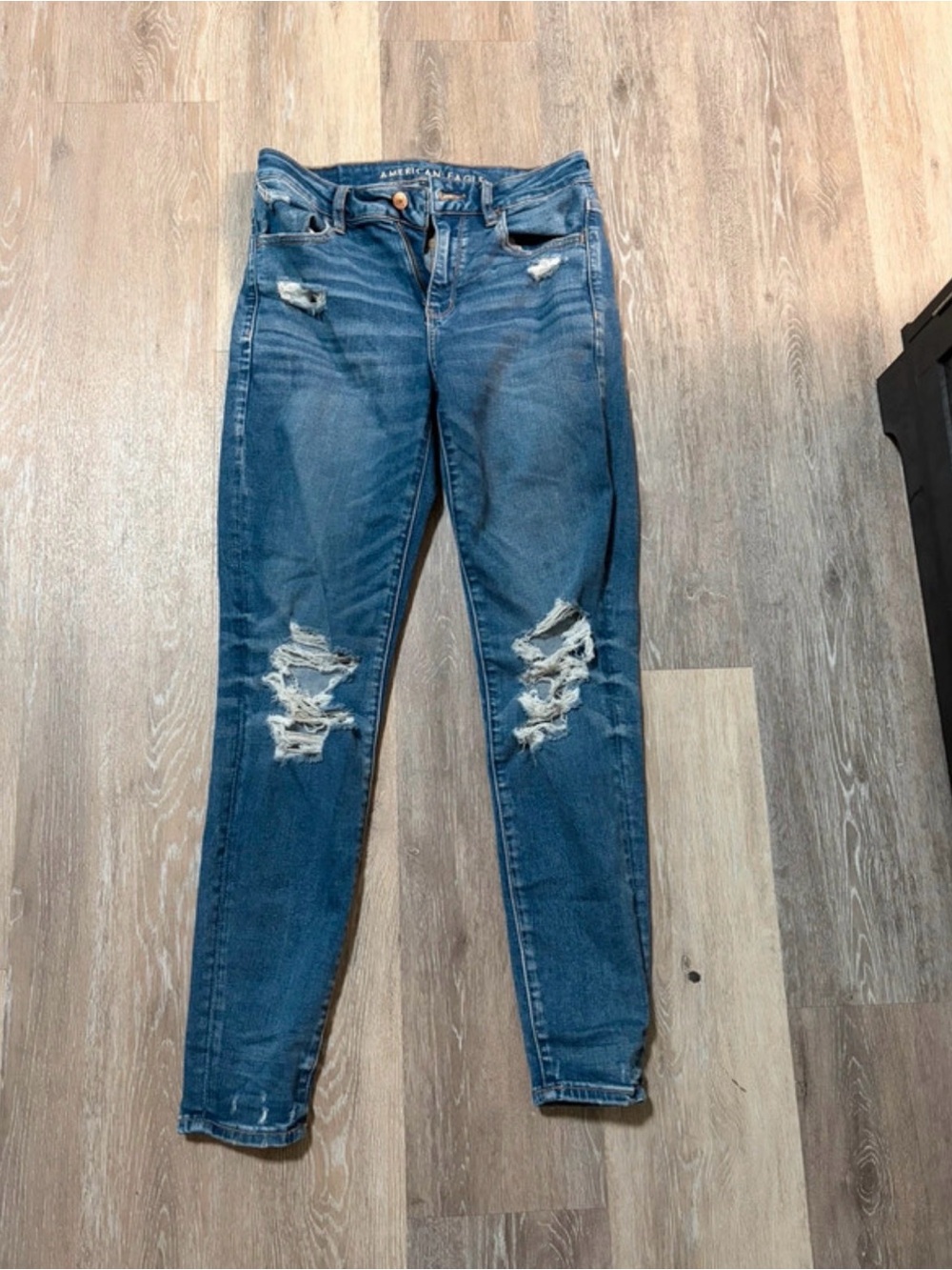 American Eagle Outfitters Ripped Mid-Rise Skinny Jeans - Blue